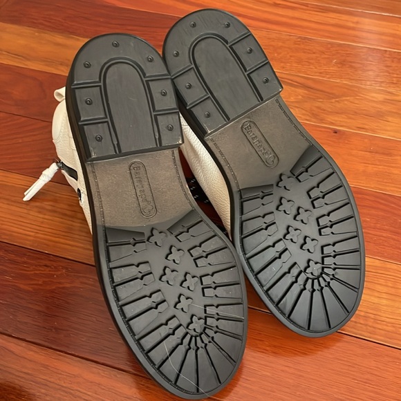 Women’s boots.  Never worn - Picture 5 of 5